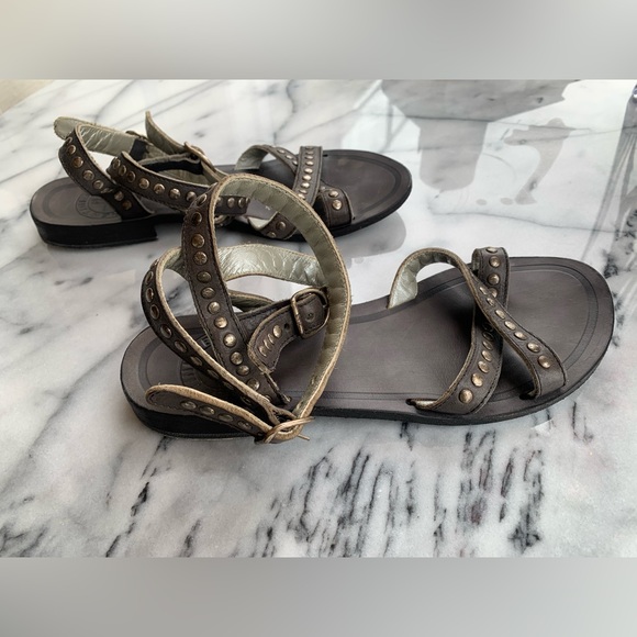 FIORENTINI + BAKER Strappy Studded Leather Sandle, Size 37, Like New Condition - Picture 2 of 9